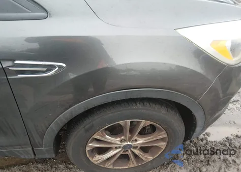 2017 Ford Escape Se z USA, uszkodzony, nr VIN 1FMCU0GD4HUD56171